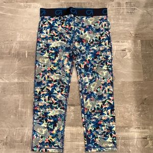 GapFit G Fast Capri Length Leggings Size Medium